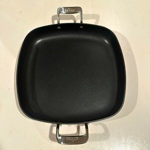 All-Clad Essentials Nonstick Hard Anodized Square Pan 13"